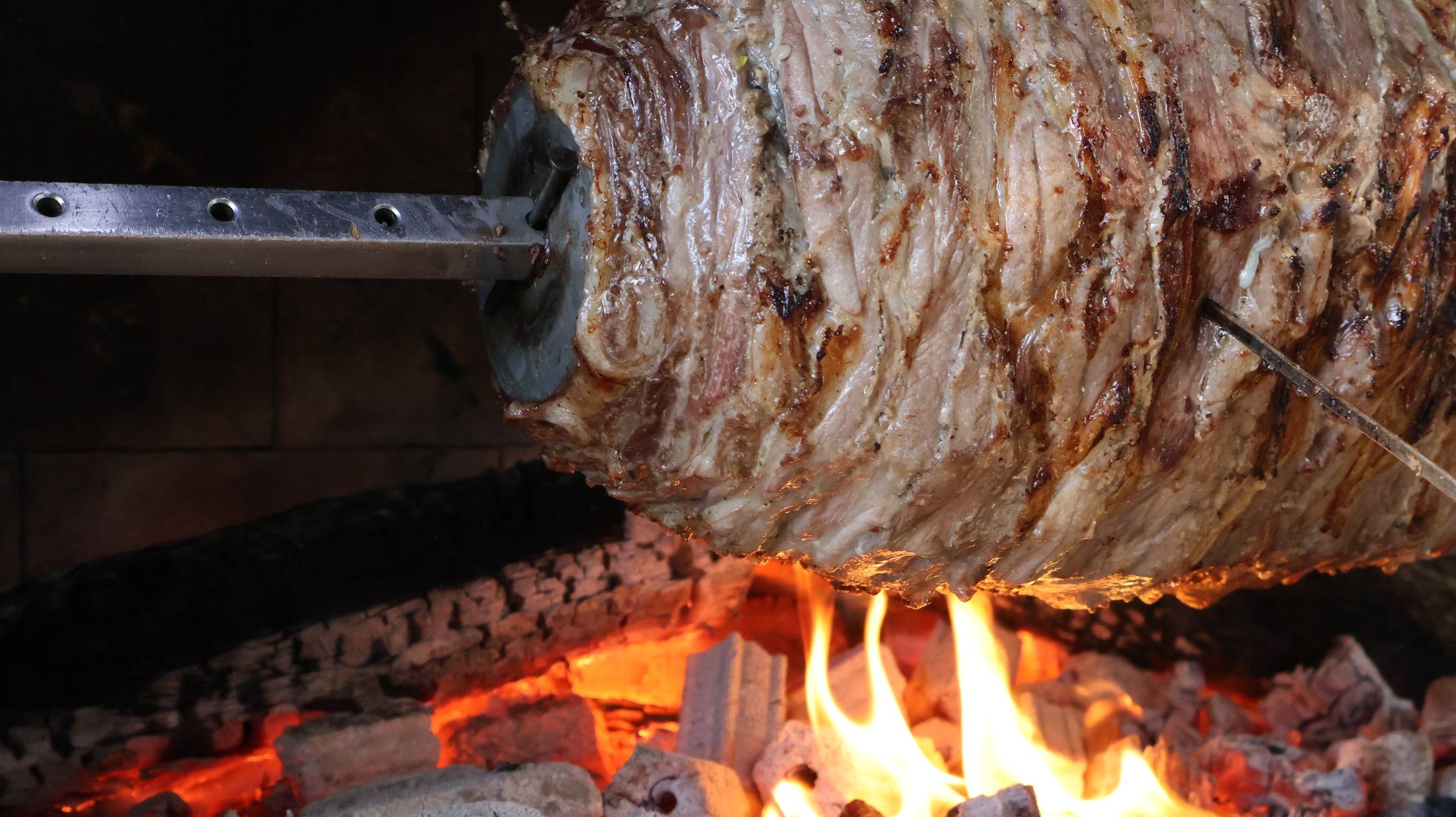 Bahçelievler’de cağ kebabı nerede yenir?